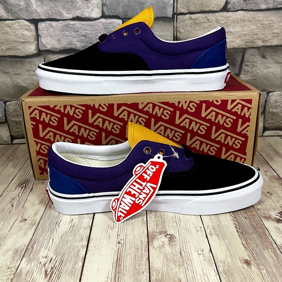 Vans Era OTW Rally - Picture 2 of 9